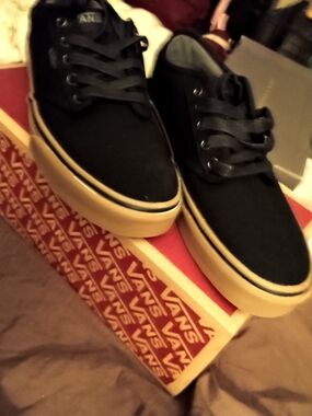 Vans Men’s Black Canvas Low-Top Sneakers with Gum Sole